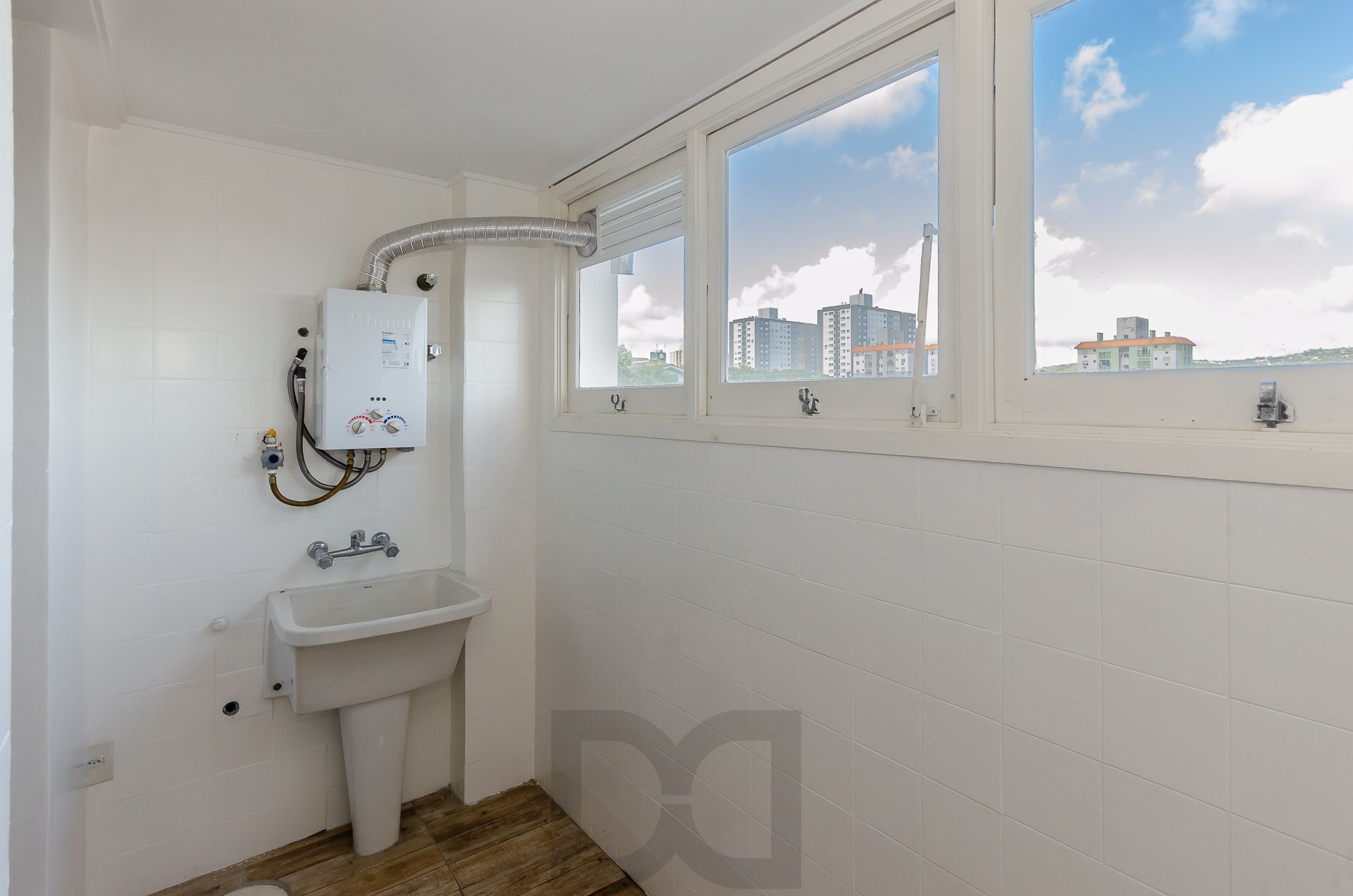 Maison Des Fleurs Apartamento de 2 dormitórios no Bairro Jardim do Salso — foto 19