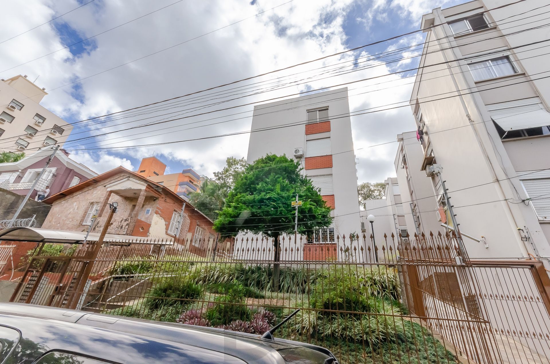 Condomínio Edifício das Nações Apartamento de 2 Dormitórios no Bairro Petrópolis — foto 19