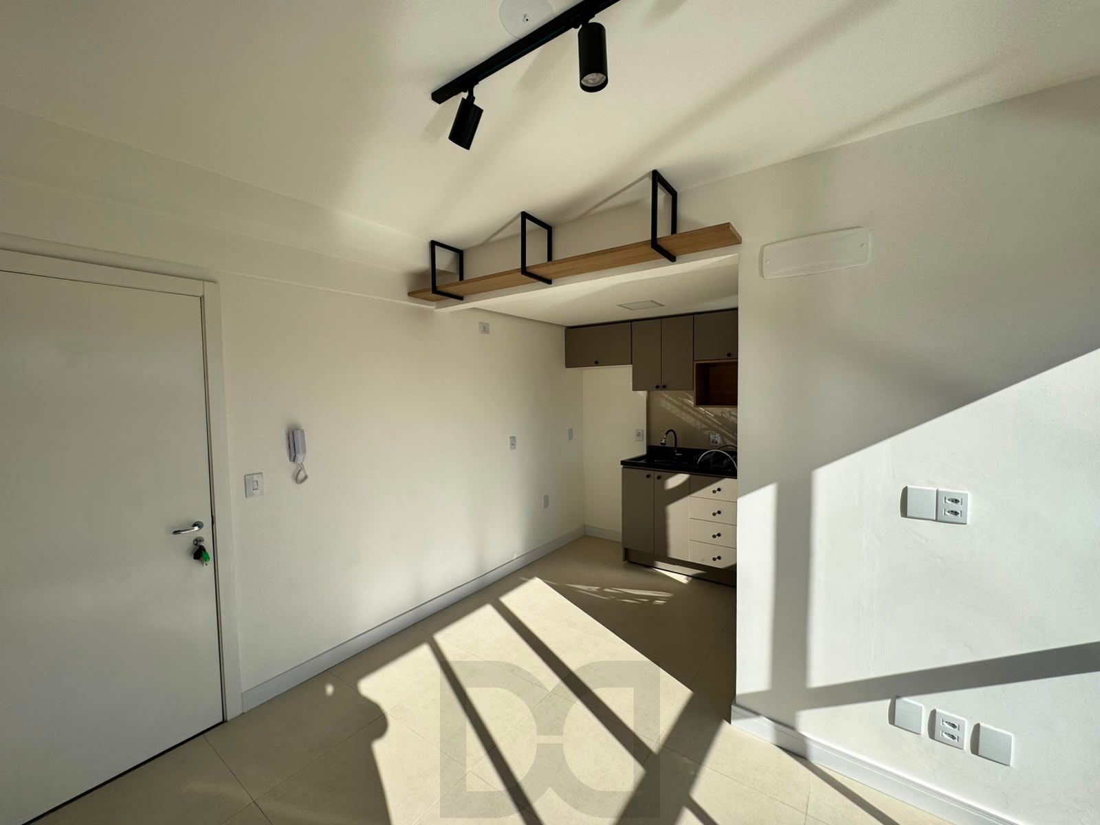 Edifício Summer Residence - Apartamento com 2 dormitórios no bairro Cavalhada. — foto 4