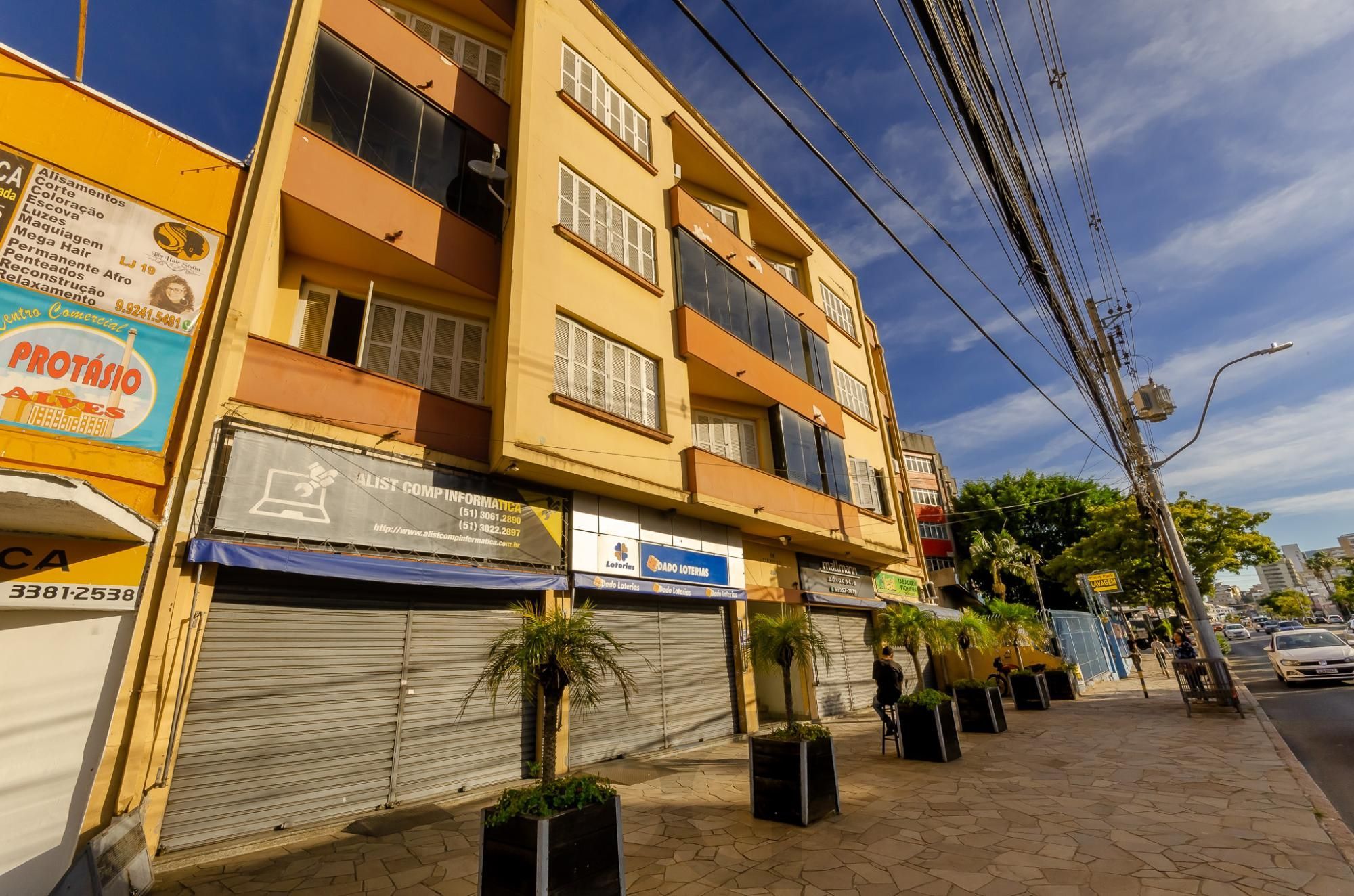 Apartamento 1 dormitório no Bairro Bom Jesus — foto 1
