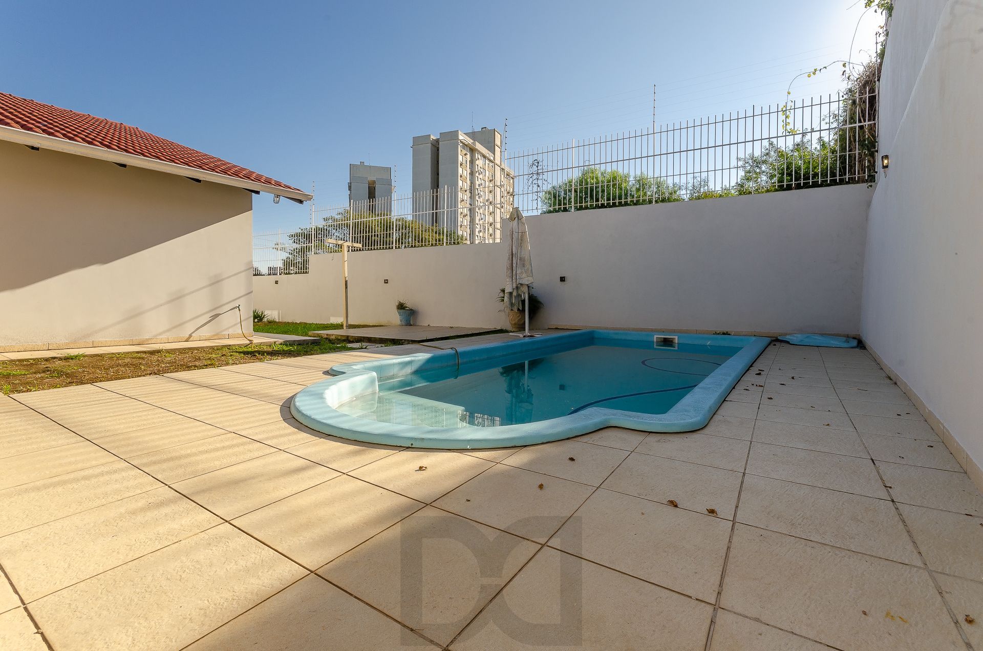 Casa Residencial de 4 Quartos à Venda em Porto Alegre, RS — foto 29