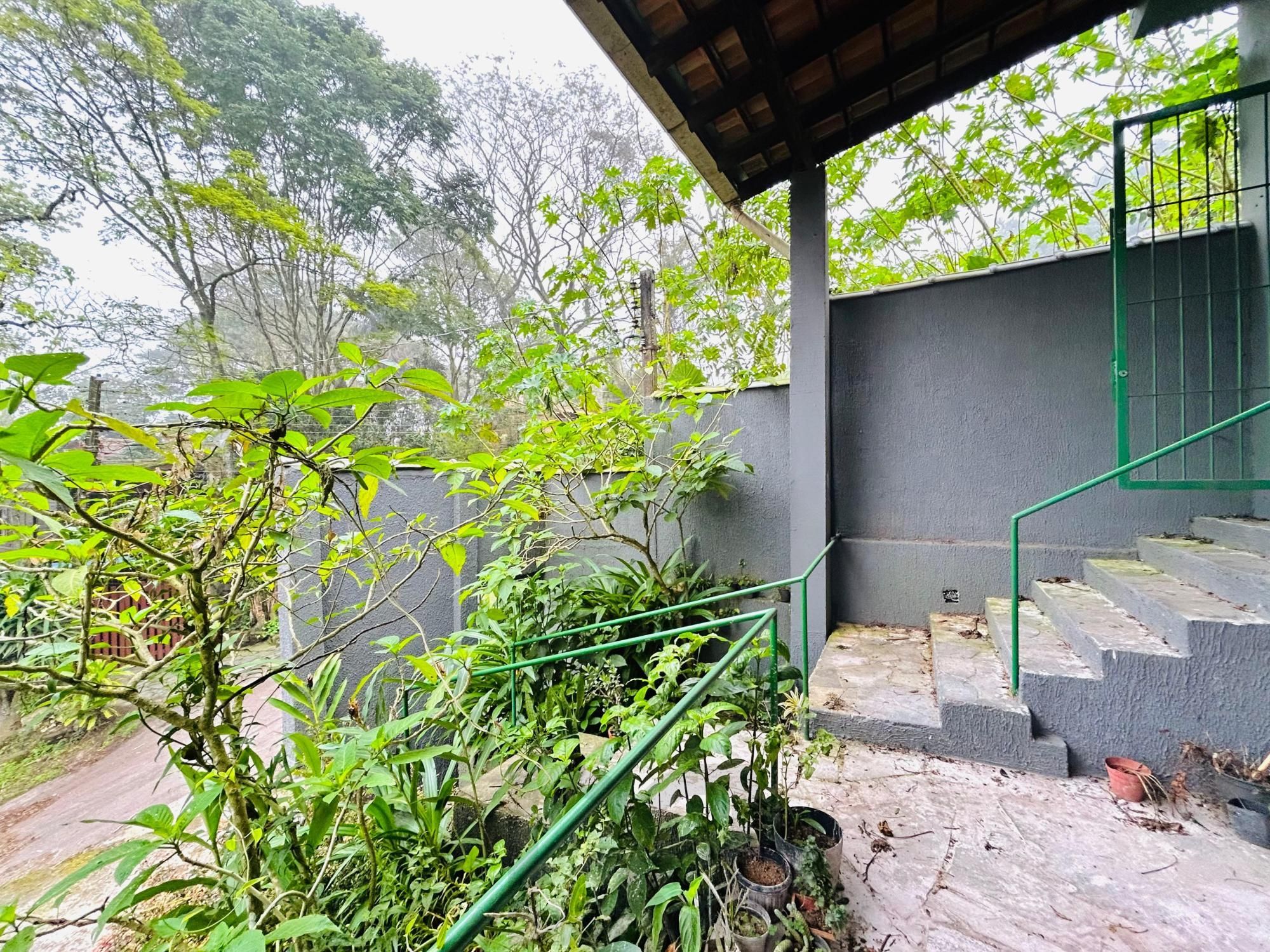 Casa de 2 dormitórios com duas vagas no Bairro Lomba do Pinheiro — foto 3