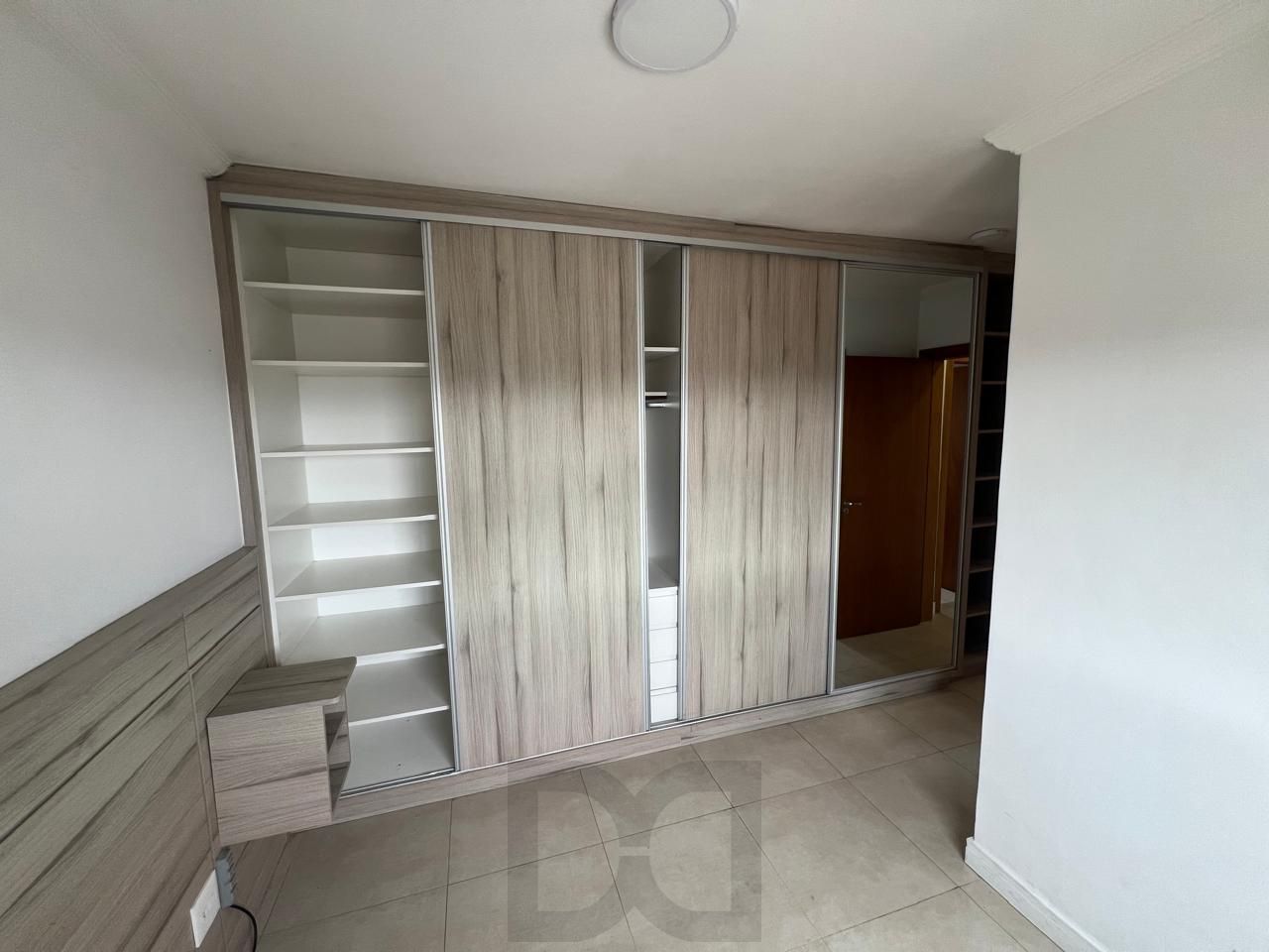 Edifício Horizons - Apartamento a venda com 2 dormitórios no bairro Chácara das Pedras. — foto 10