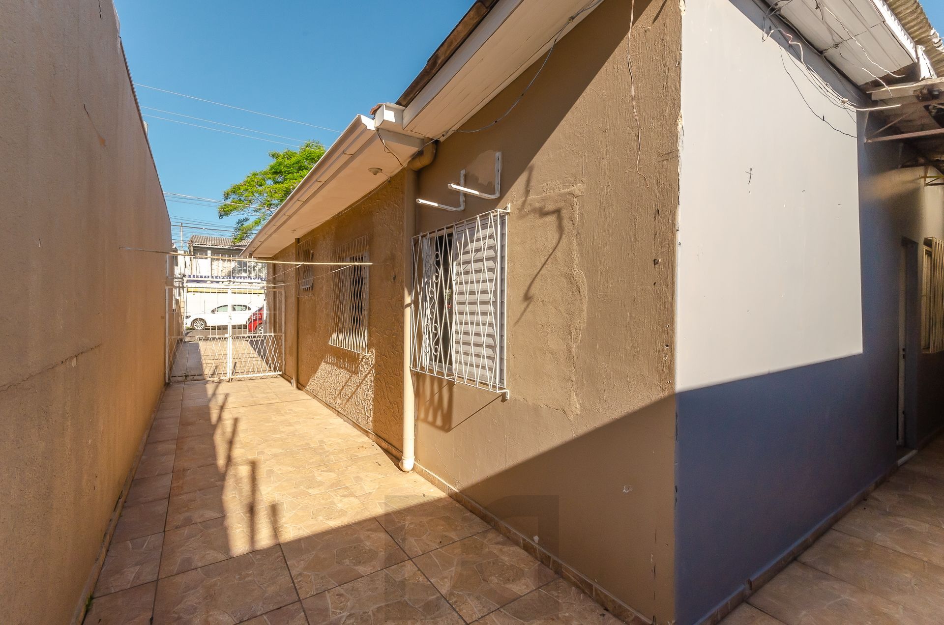 Casa a venda no bairro São José com 3 dormitórios e amplo pátio — foto 18
