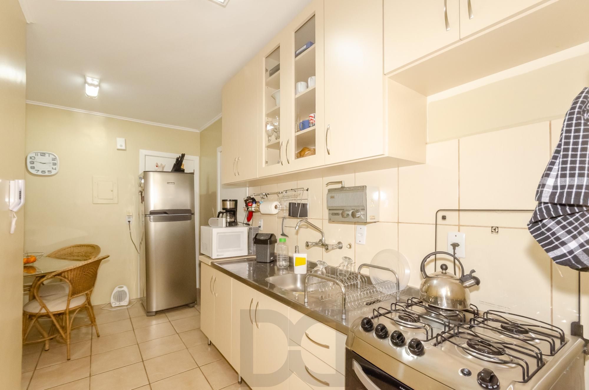 Edifício Jardim Pirapó apartamento 3 dormitórios no bairro Petrópolis — foto 24