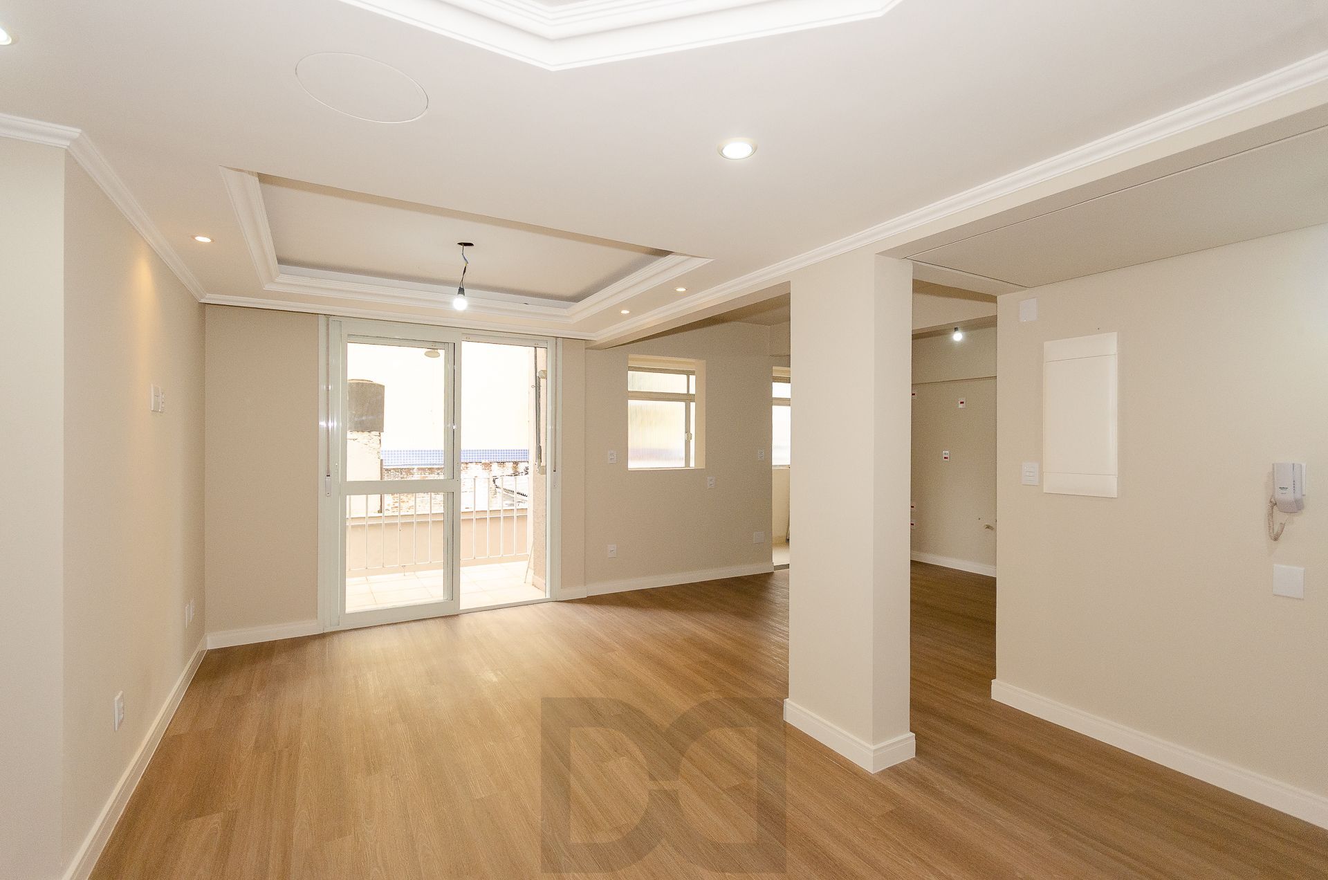 Edifício Itajubá - Apartamento a venda com 3 dormitórios no Bairro Menino Deus — foto 1