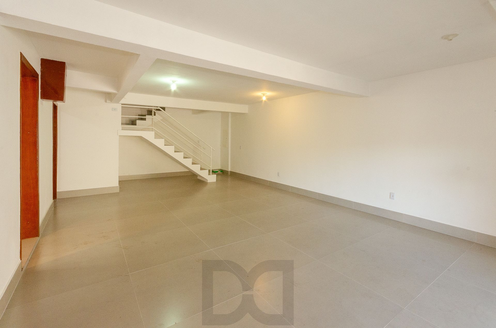 Casa Residencial de 4 Quartos à Venda em Porto Alegre, RS — foto 33
