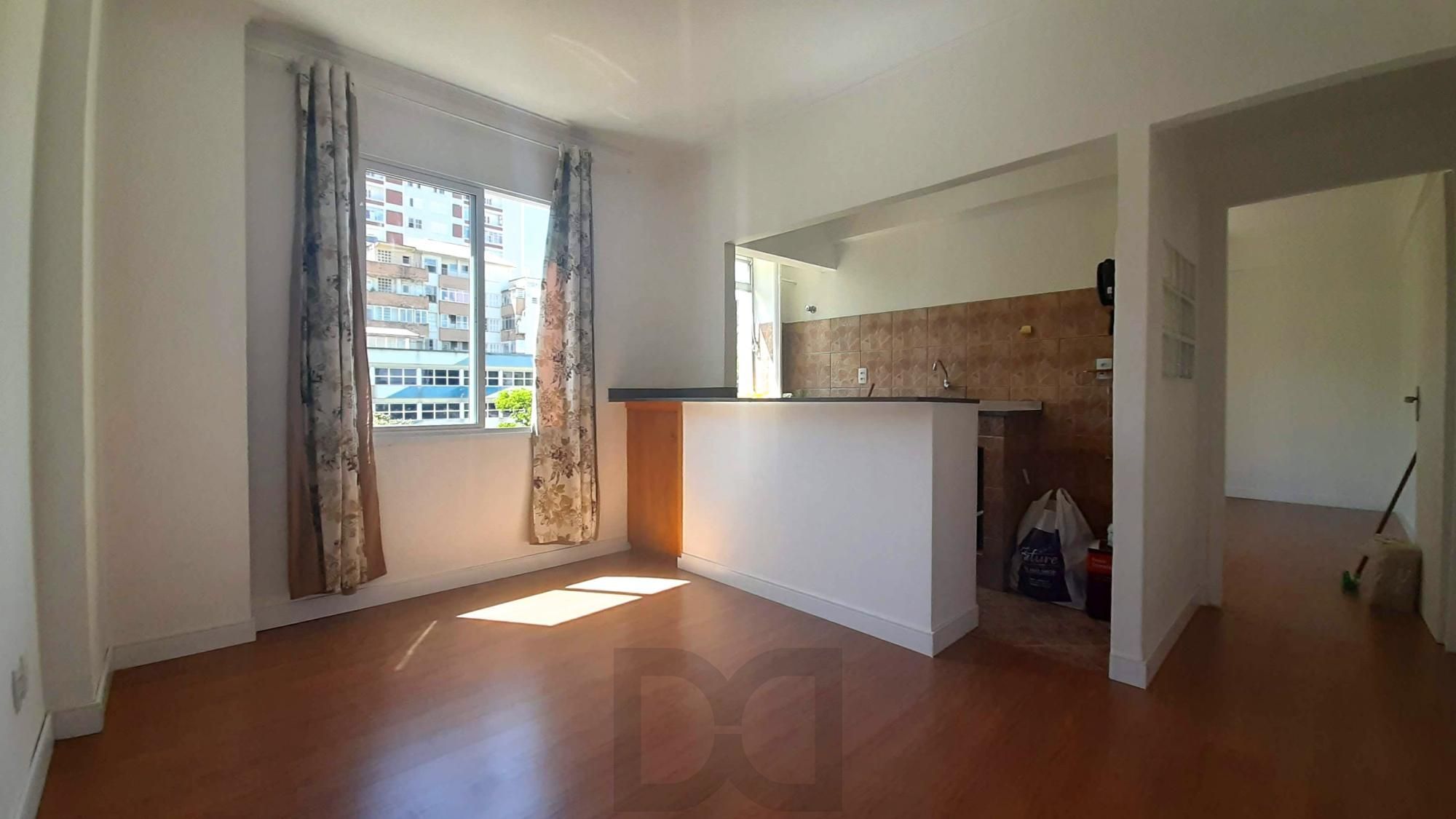 Apartamento de 1 Dormitório no Bairro Centro Histórico — foto 1