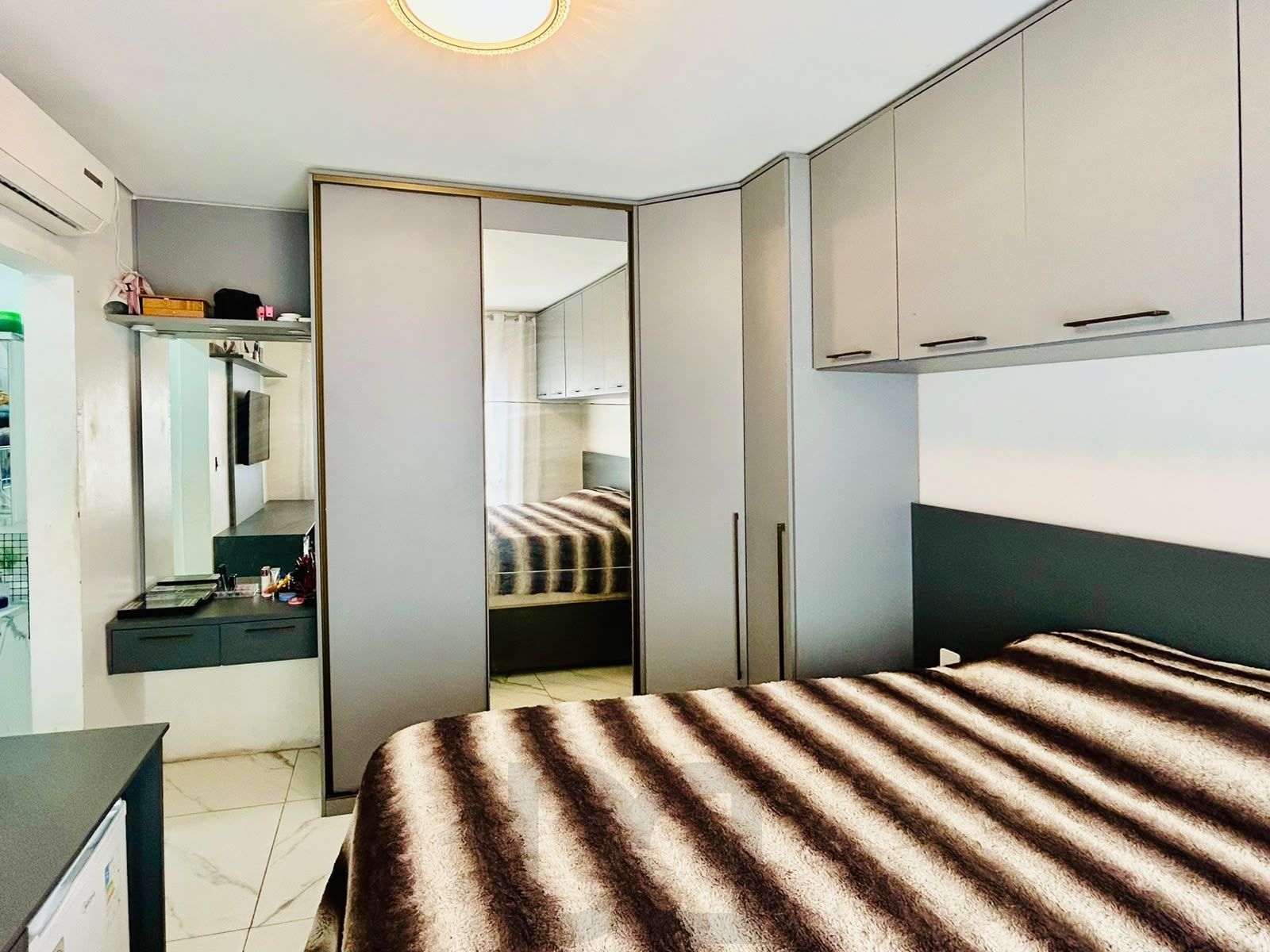 Casa 3 dormitórios com Suíte, Piscina e Salão de Festas — foto 23