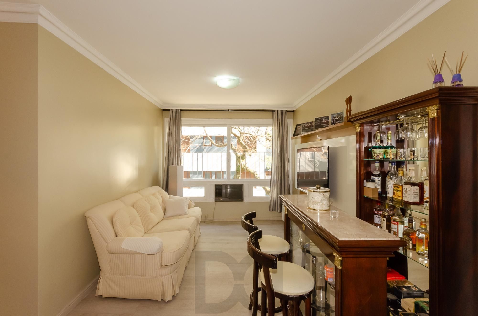 Edifício Jardim Pirapó apartamento 3 dormitórios no bairro Petrópolis — foto 2