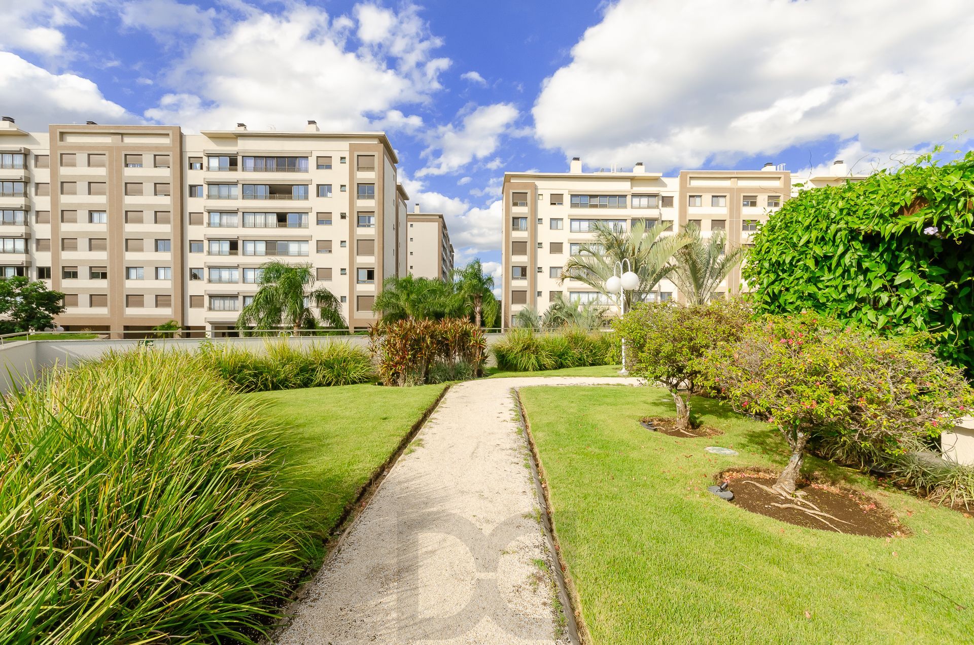 Residencial Pedra Bonita - Apartamento a venda com 3 dormitórios no bairro Cavalhada — foto 48