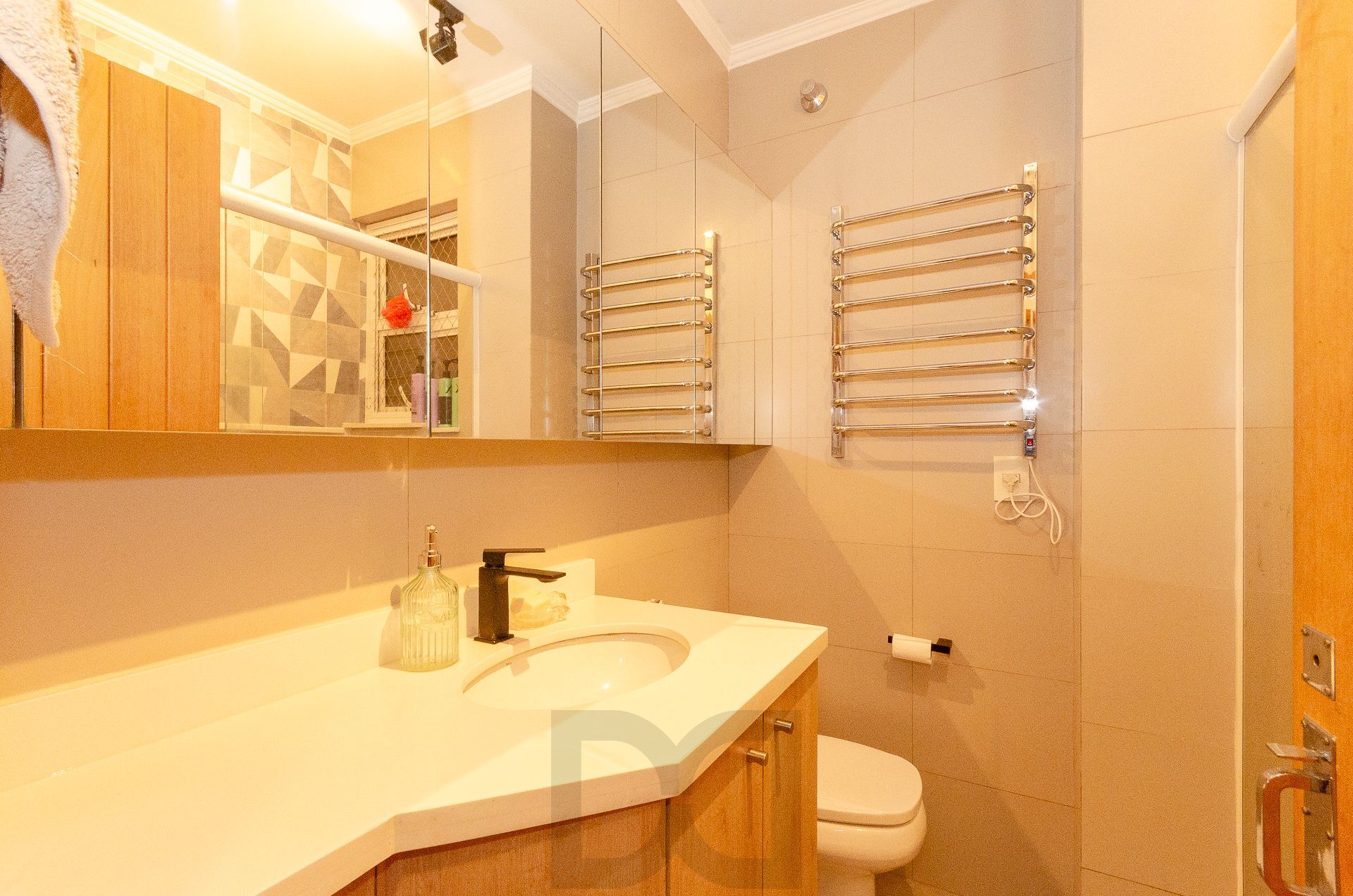 Edifício Everest - Apartamento a venda com 2 dormitórios no Centro Histórico. — foto 21
