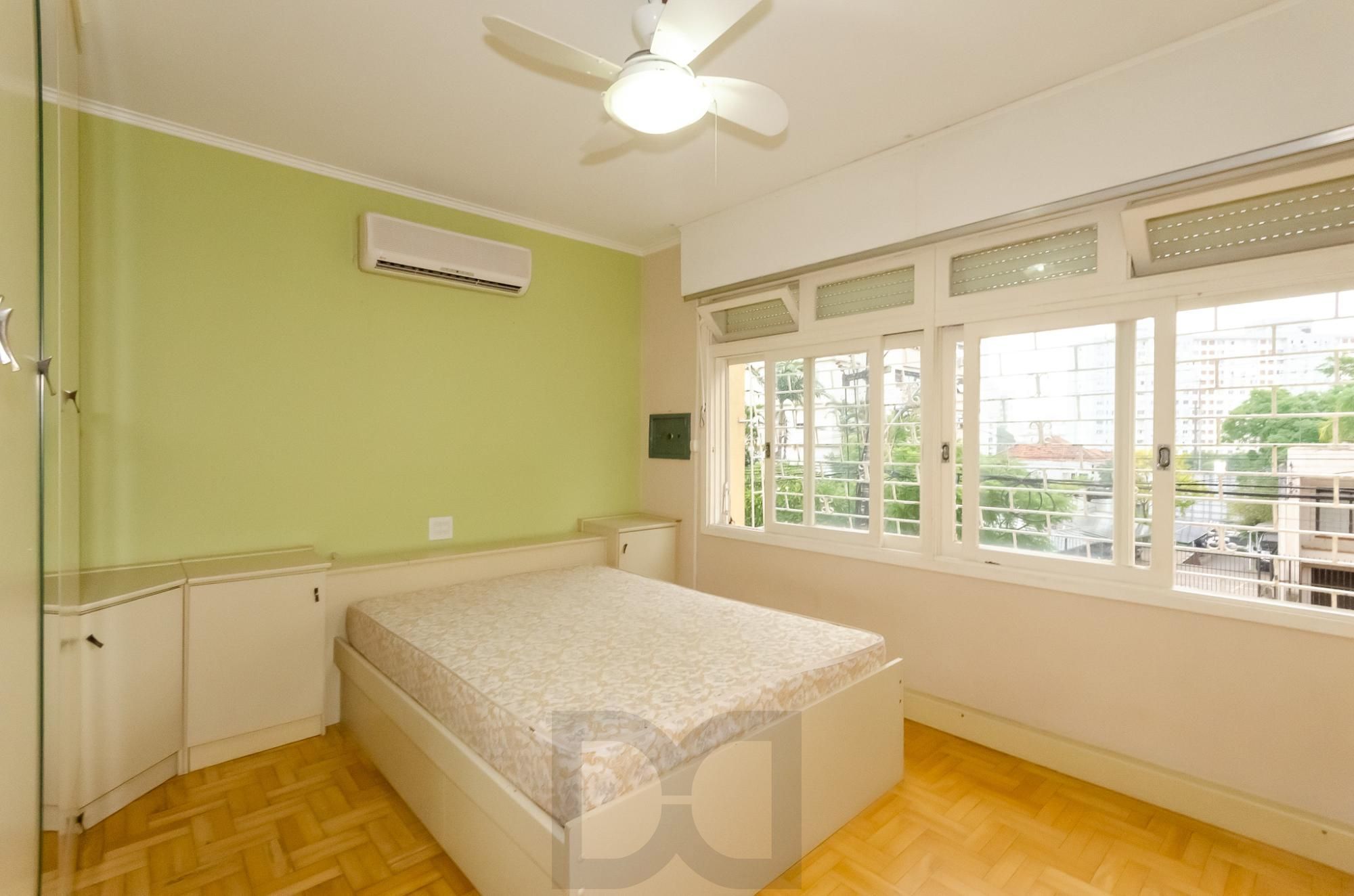 Edifício Ione Apartamento 3 dormitórios no Bairro Petrópolis — foto 11