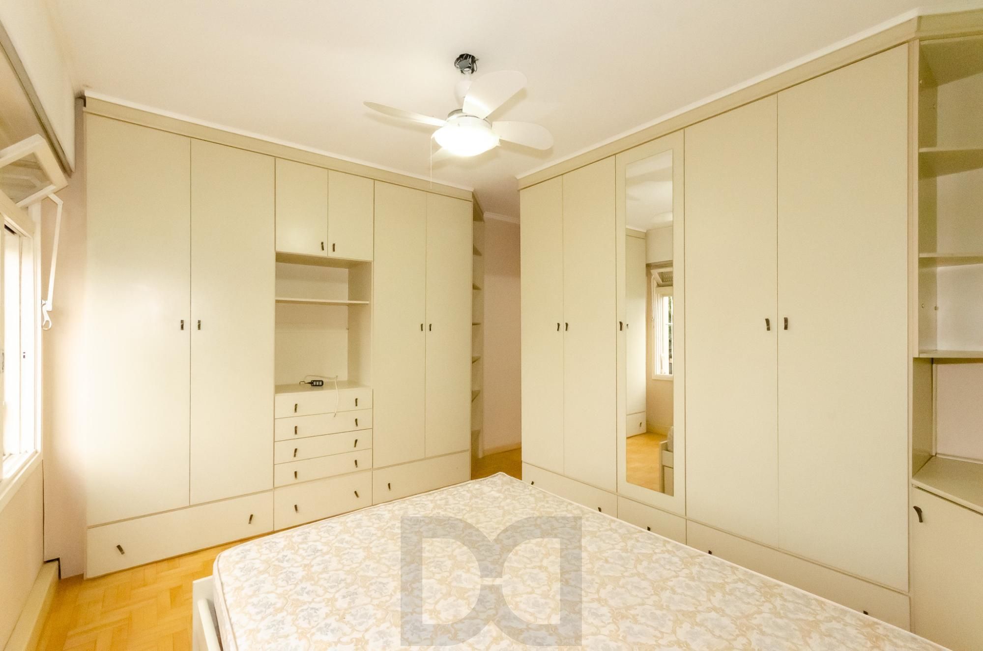 Edifício Ione Apartamento 3 dormitórios no Bairro Petrópolis — foto 14