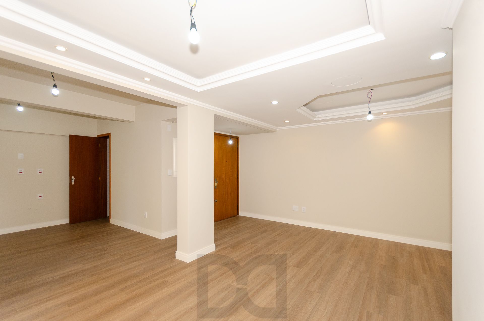 Edifício Itajubá - Apartamento a venda com 3 dormitórios no Bairro Menino Deus — foto 6