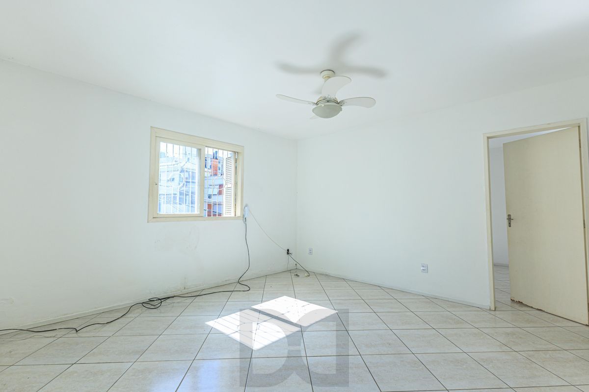 Casa 4 dormitórios Petrópolis — foto 12