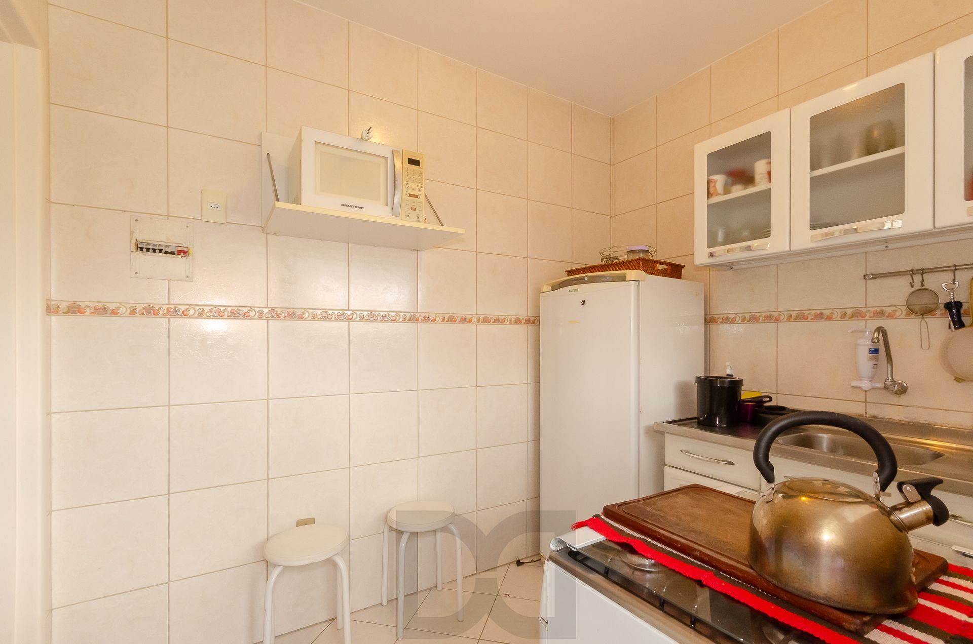 Condomínio Edifício das Nações Apartamento de 2 Dormitórios no Bairro Petrópolis — foto 9