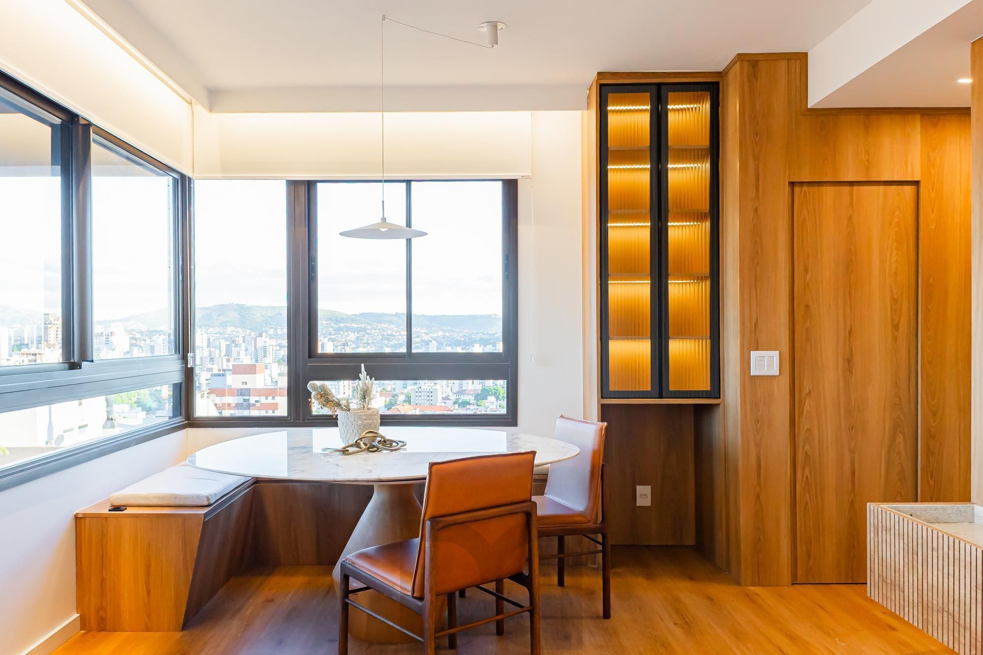 Miradouro - Apartamento 100% mobiliado no bairro Santa Cecília — foto 4
