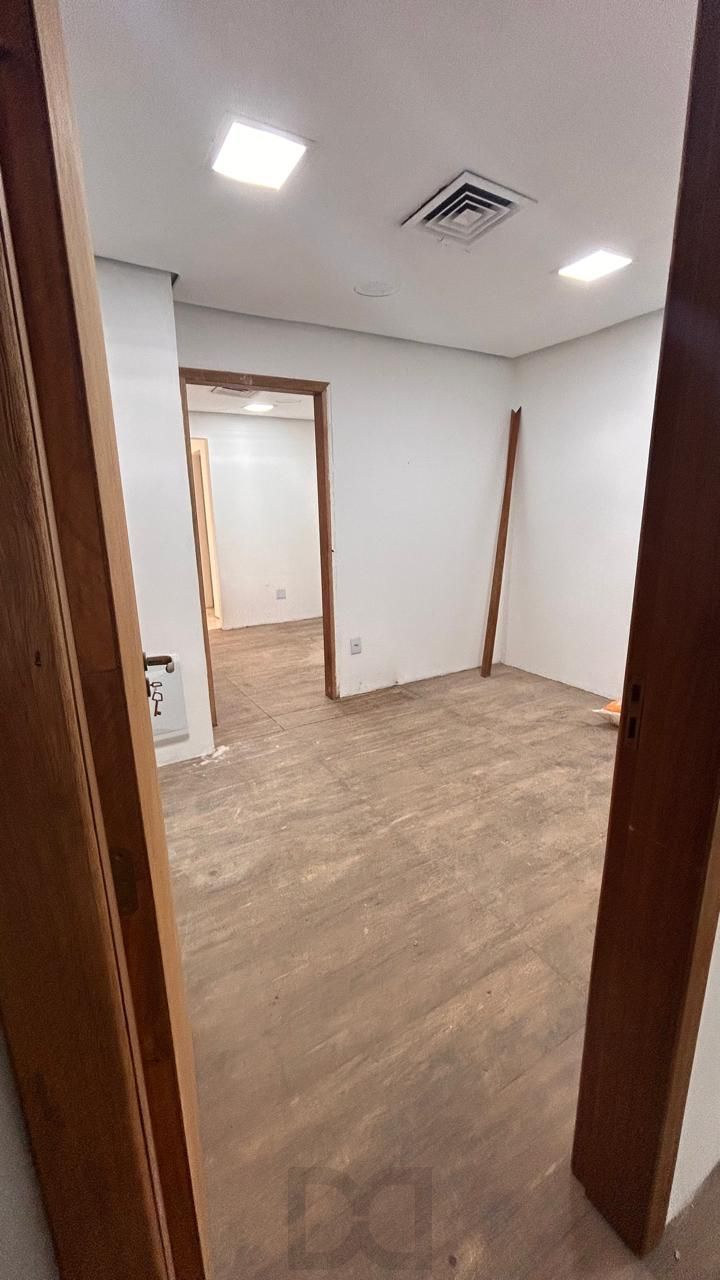 Edifício Sulacap Apartamento 4 dormitórios no Bairro Centro Histórico — foto 6