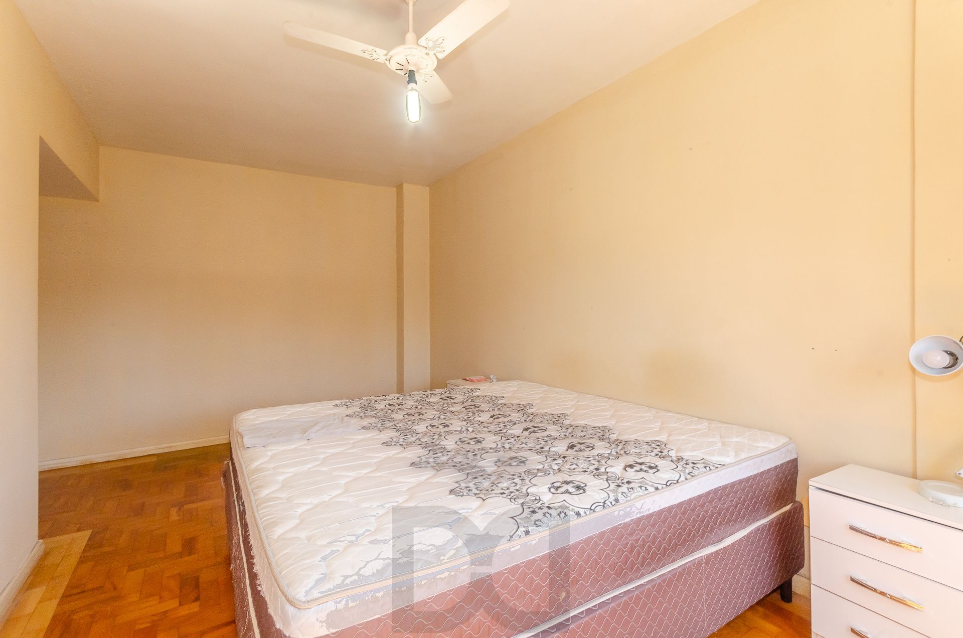 Edifício Anne Franke Apartamento no bairro Petrópolis — foto 13
