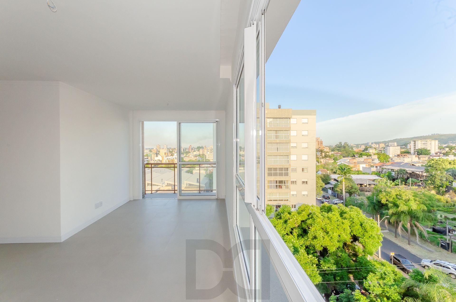 Panoramas Residence Apartamento de 3 dormitórios no bairro Vila Ipiranga — foto 3
