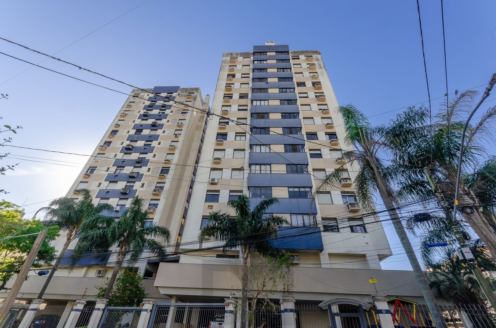 Edifício Portal dos Açorianos - Apartamento Cidade Baixa — foto 26