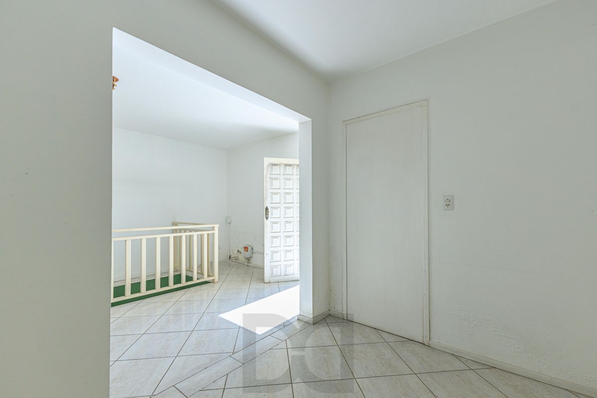 Casa 4 dormitórios Petrópolis — foto 11