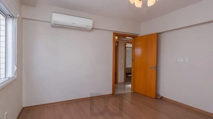 Edifício Villagio Riveira - Apartamento a venda com 3 dormitórios no bairro Petrópolis — foto 8