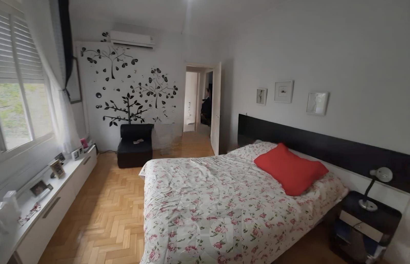 Edifício Aristocrata - Venda de apartamento com 2 dormitórios no bairro Petrópolis. — foto 3