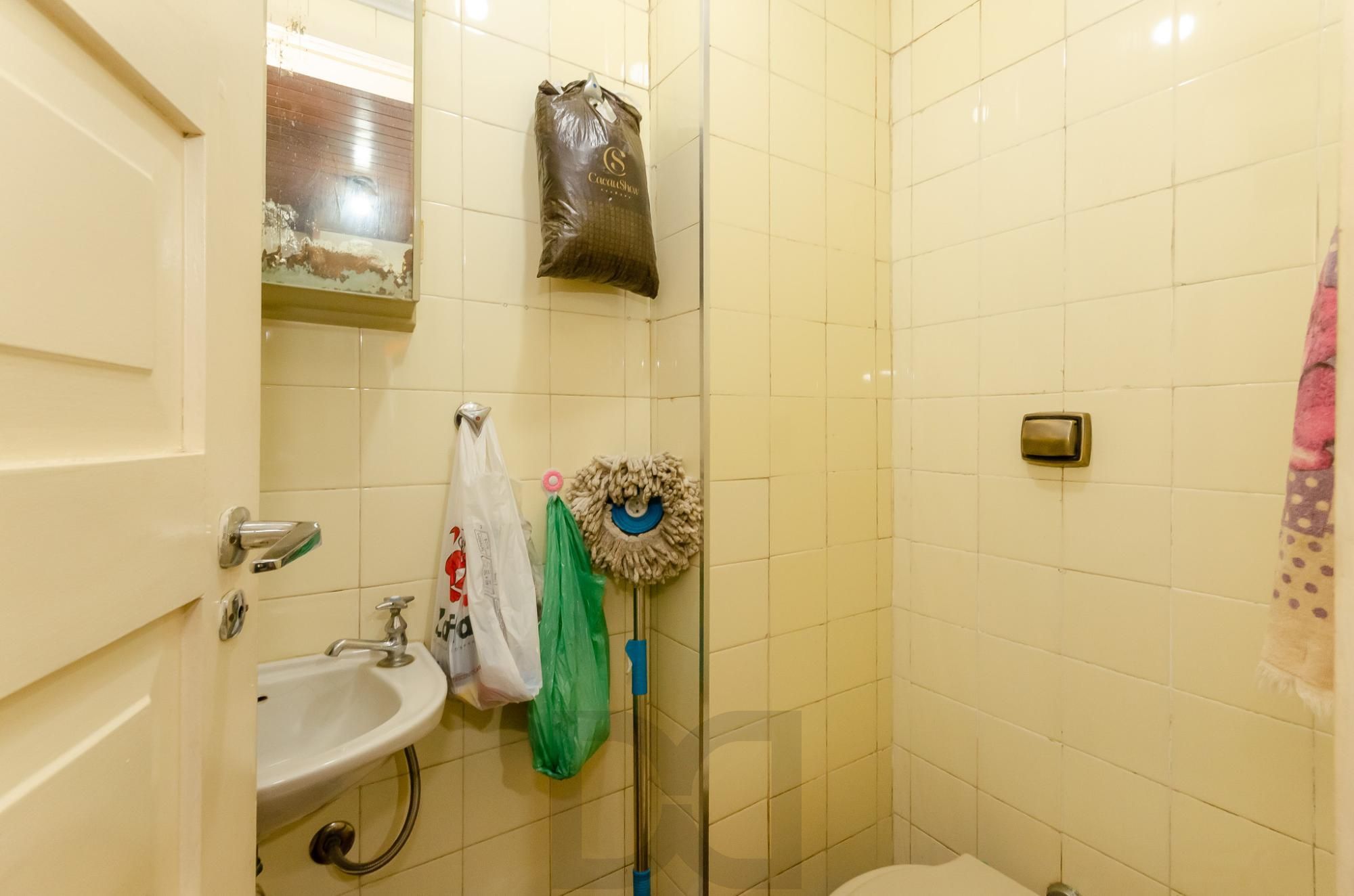 Edifício Lussandro Cobertura de 3 Dormitórios no Bairro Petrópolis — foto 45
