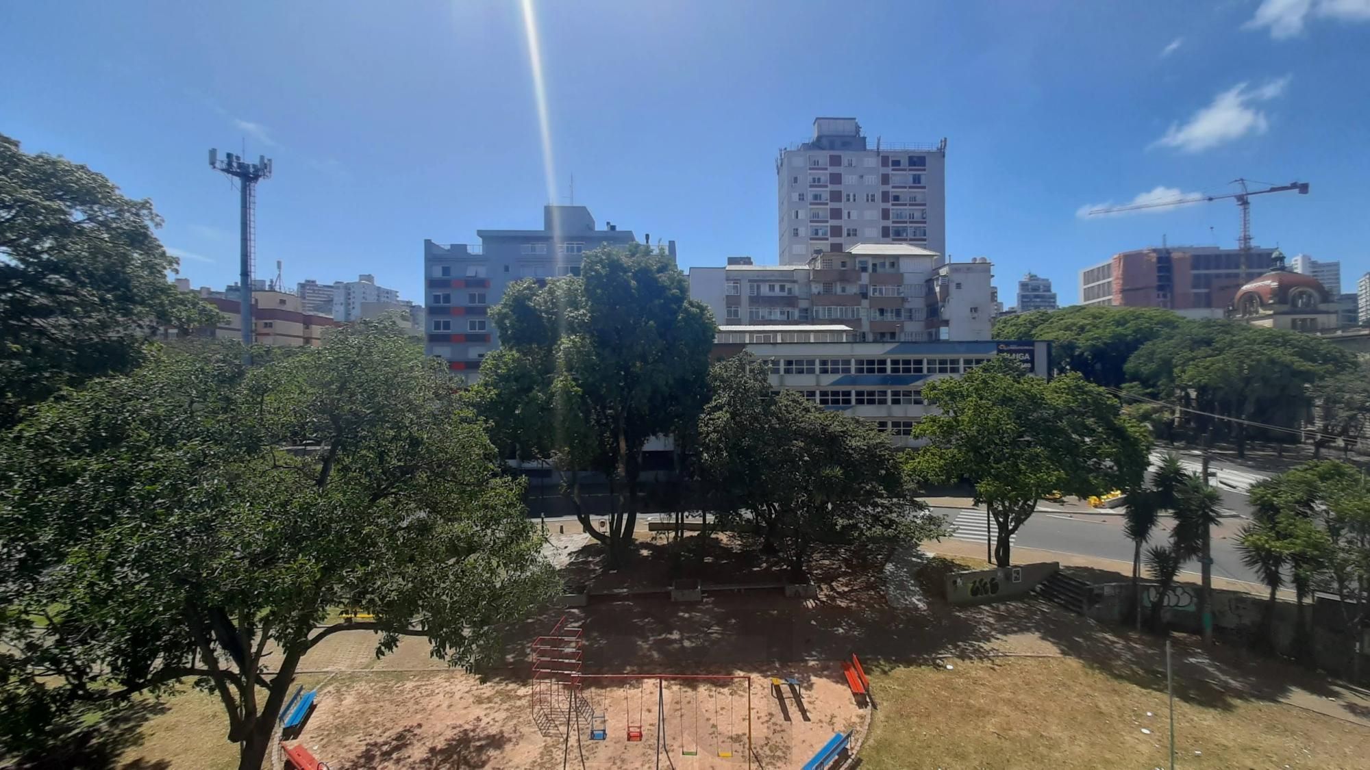 Apartamento de 1 Dormitório no Bairro Centro Histórico — foto 5