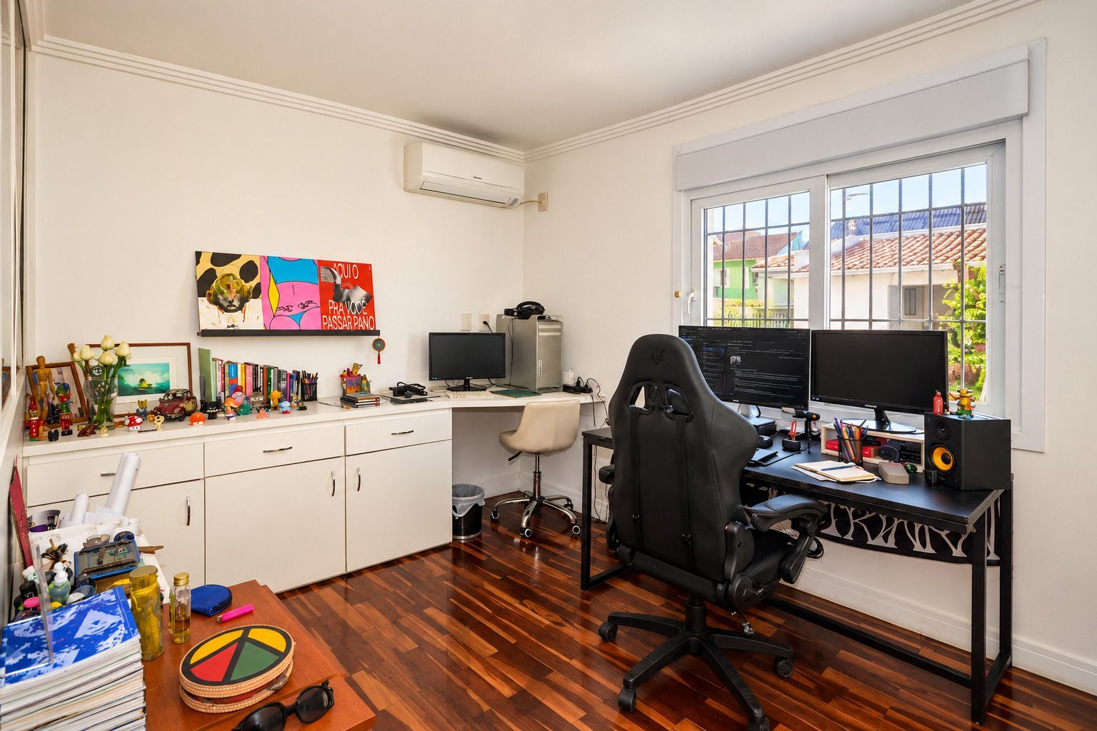 Casa com Piscina, 4 Quartos e 2 Suítes, 4 vagas | 480 m² — foto 11