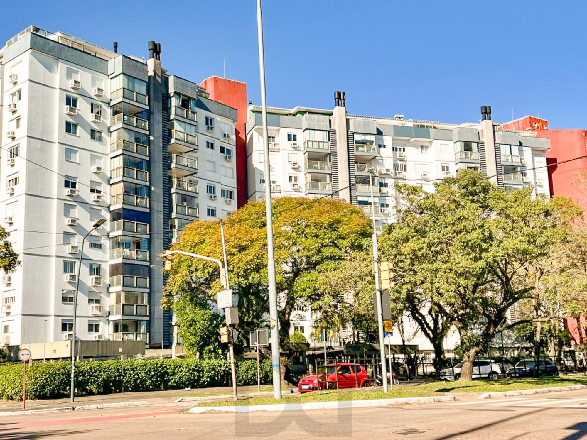 Apartamento 2 Dormitórios, 1 vaga, sacada com churrasqueira à venda-Menino Deus — foto 24