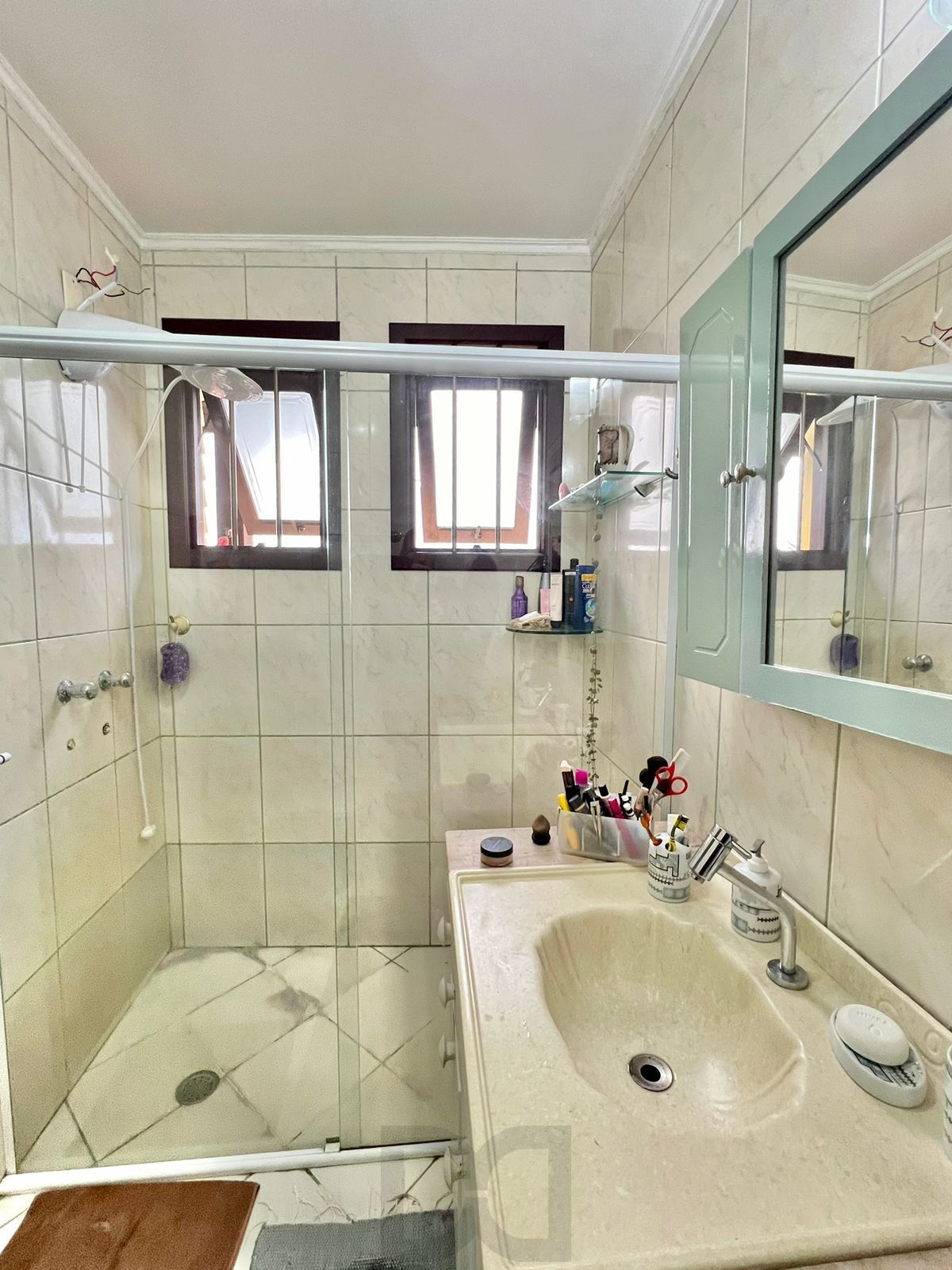 Casa à Venda em Sarandi - 3 Dormitórios, 1 Suíte, 2 vagas — foto 34