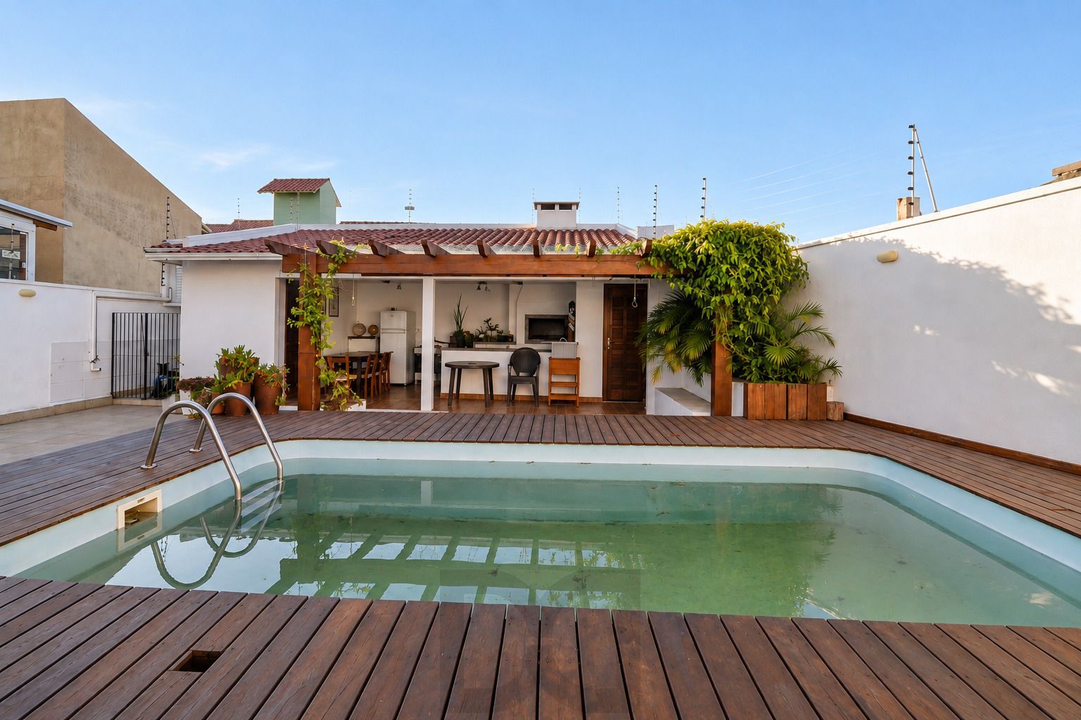 Casa com Piscina, 4 Quartos e 2 Suítes, 4 vagas | 480 m² — foto 26