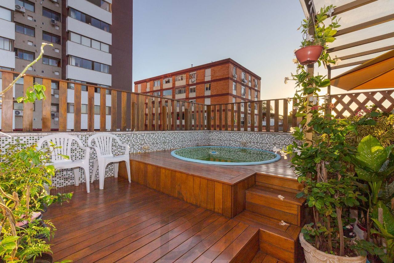 Cobertura 2 Dormitórios Reformada com Piscina e Churrasqueira Chácara das Pedras — foto 18