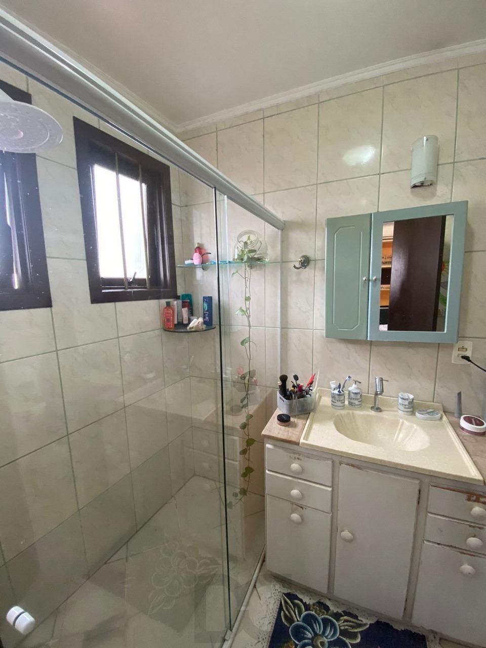 Casa à Venda em Sarandi - 3 Dormitórios, 1 Suíte, 2 vagas — foto 33