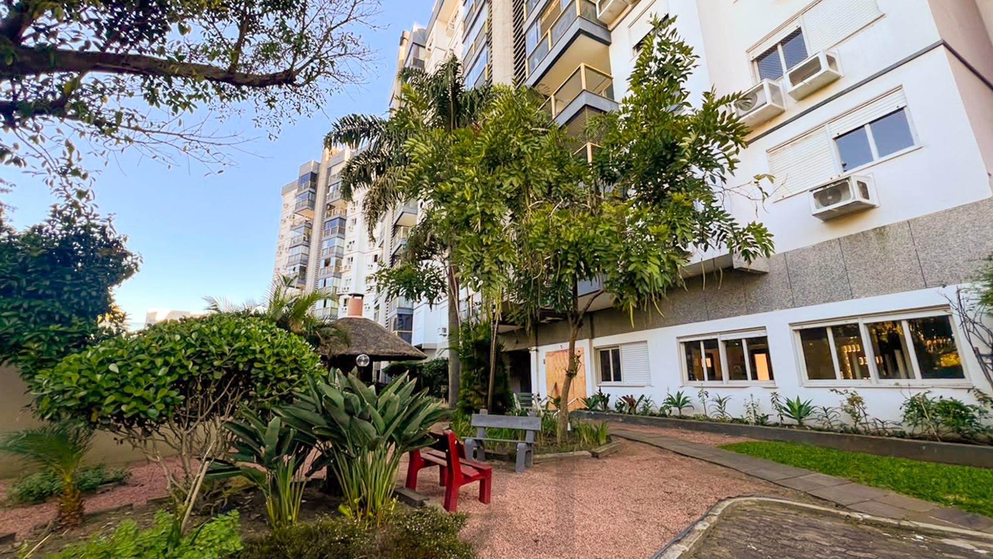 Apartamento 2 Dormitórios, 1 vaga, sacada com churrasqueira à venda-Menino Deus — foto 44