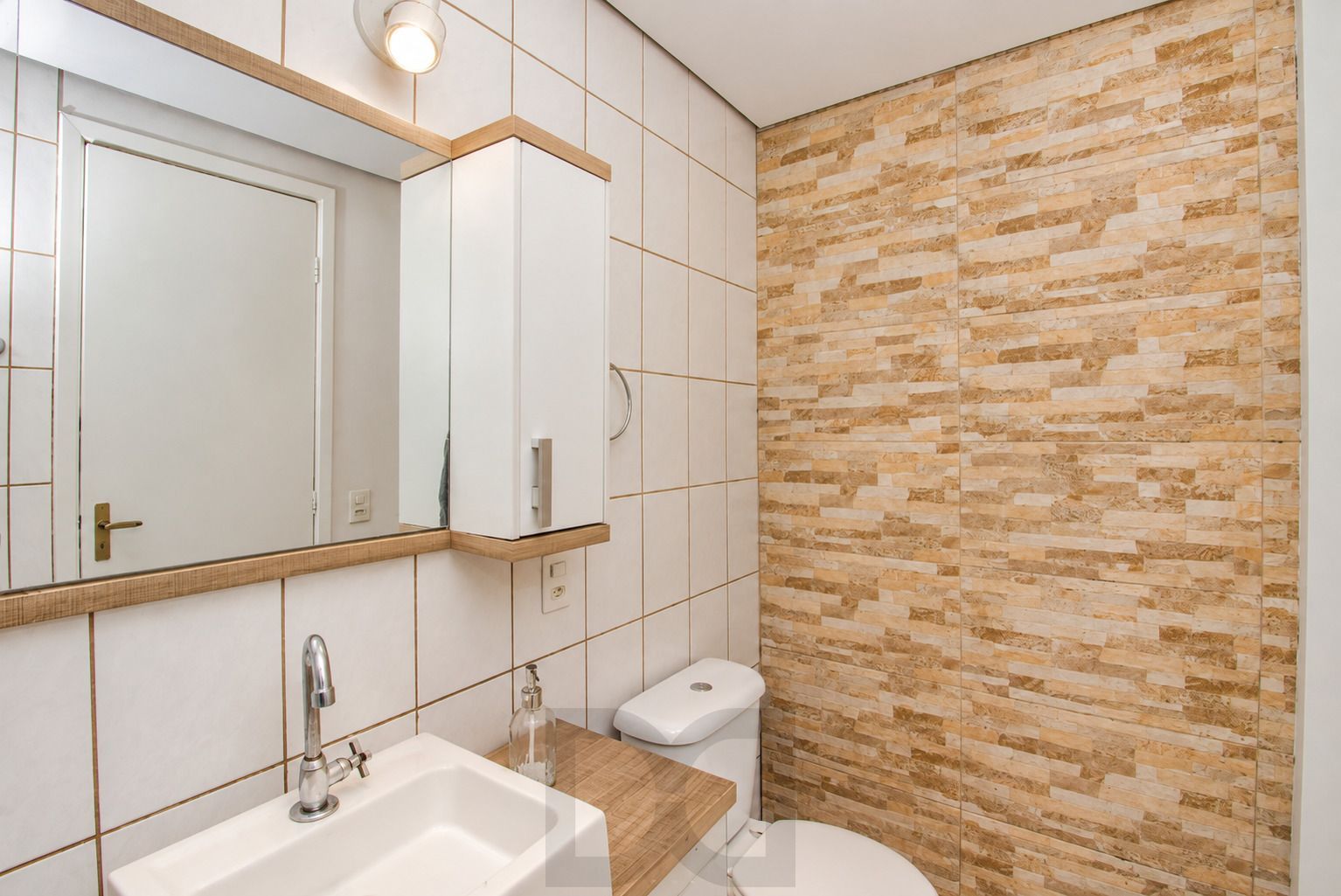 Apartamento 2 Dormitórios com Vaga no Alto Petrópolis | POA — foto 7