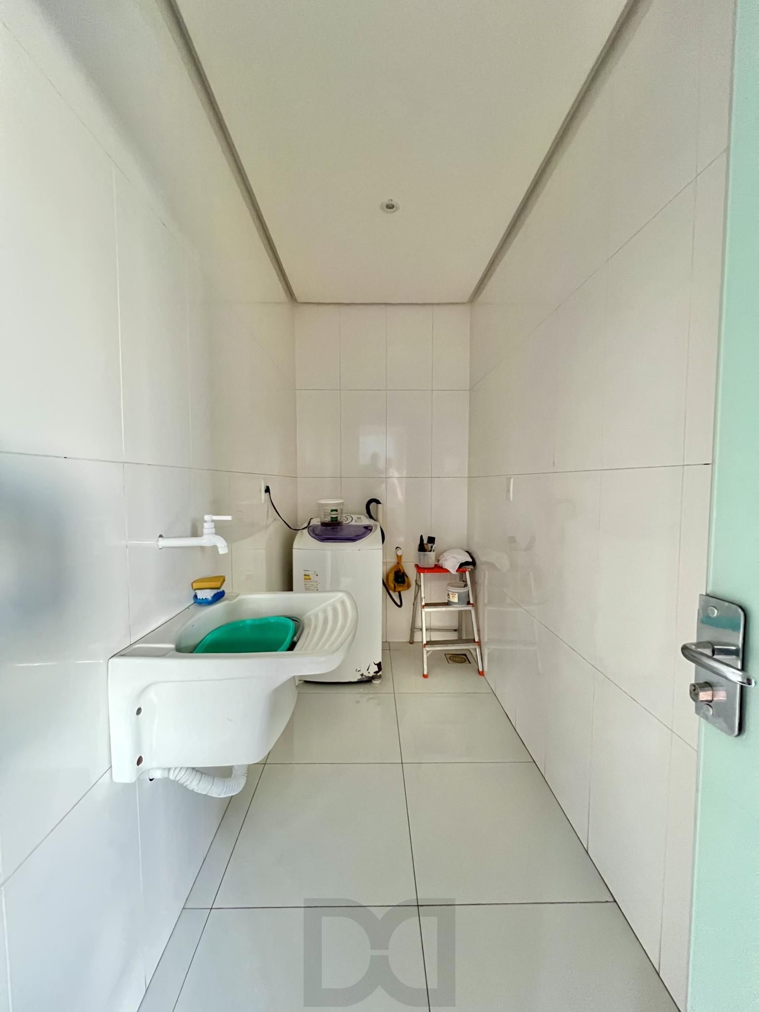 Casa 3 dormitórios com 2 vagas condomínio fechado e lazer completo — foto 36