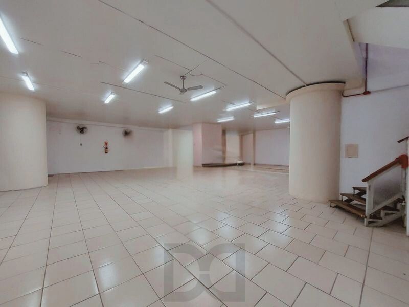 Ótima Loja térrea ed. Formac tv. Leonardo truda centro histórico — foto 1