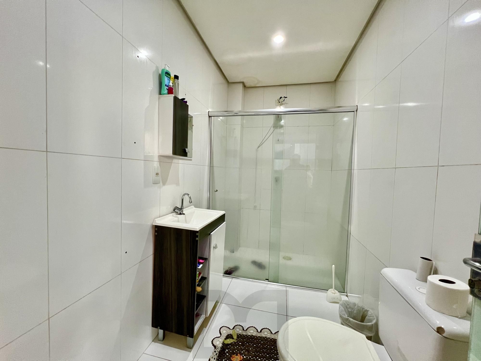 Casa 3 dormitórios com 2 vagas condomínio fechado e lazer completo — foto 19