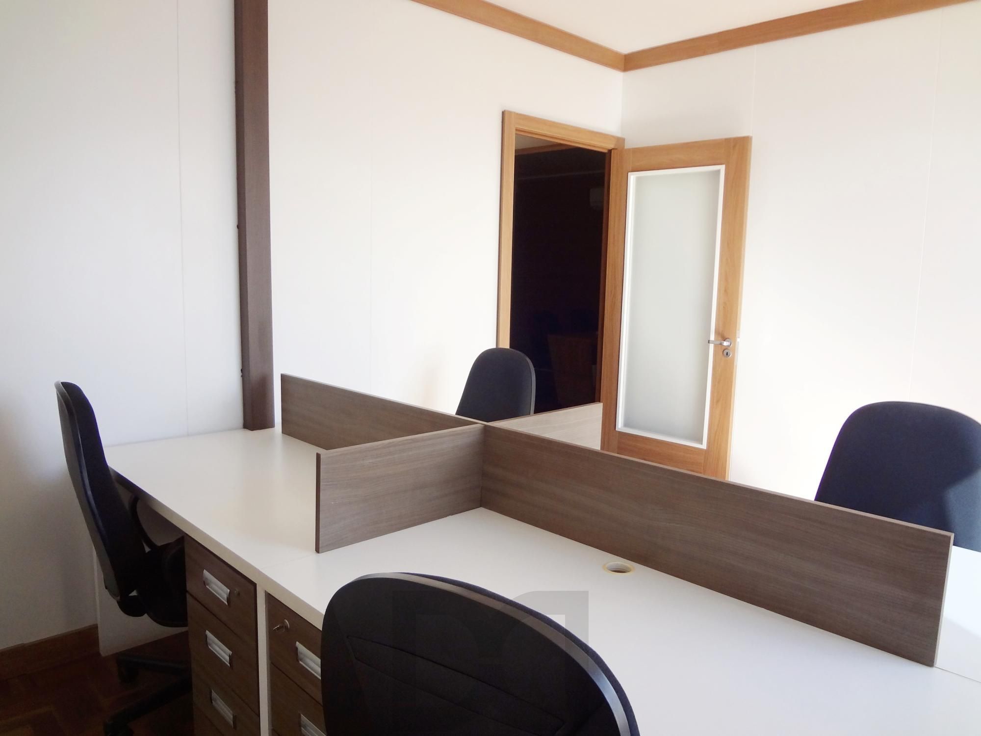 Sala Comercial Mobiliada 80m² – Centro, Prédio 24h com Rooftop — foto 10