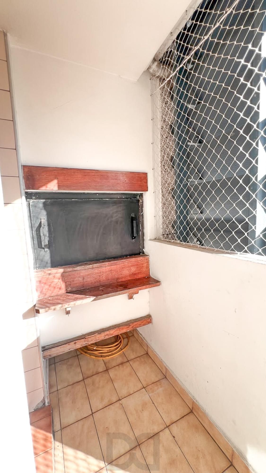 Apartamento 2 Dormitórios, 1 vaga, sacada com churrasqueira à venda-Menino Deus — foto 16