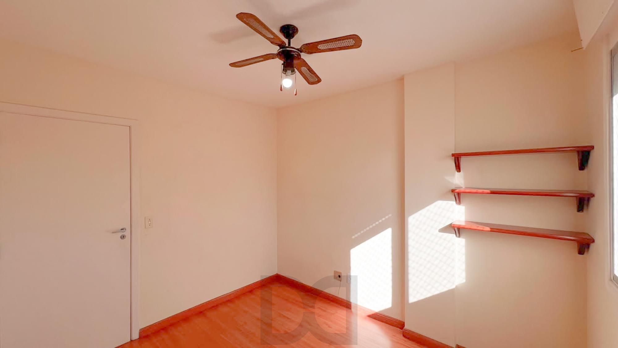 Apartamento 2 Dormitórios, 1 vaga, sacada com churrasqueira à venda-Menino Deus — foto 6