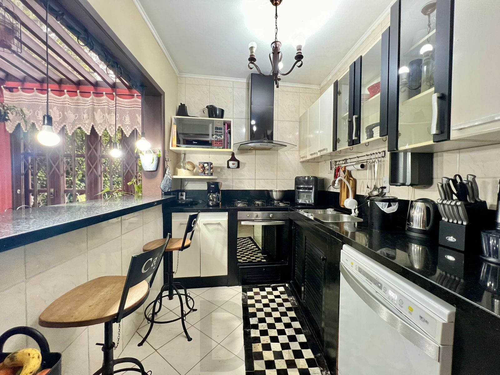Casa à Venda em Sarandi - 3 Dormitórios, 1 Suíte, 2 vagas — foto 12