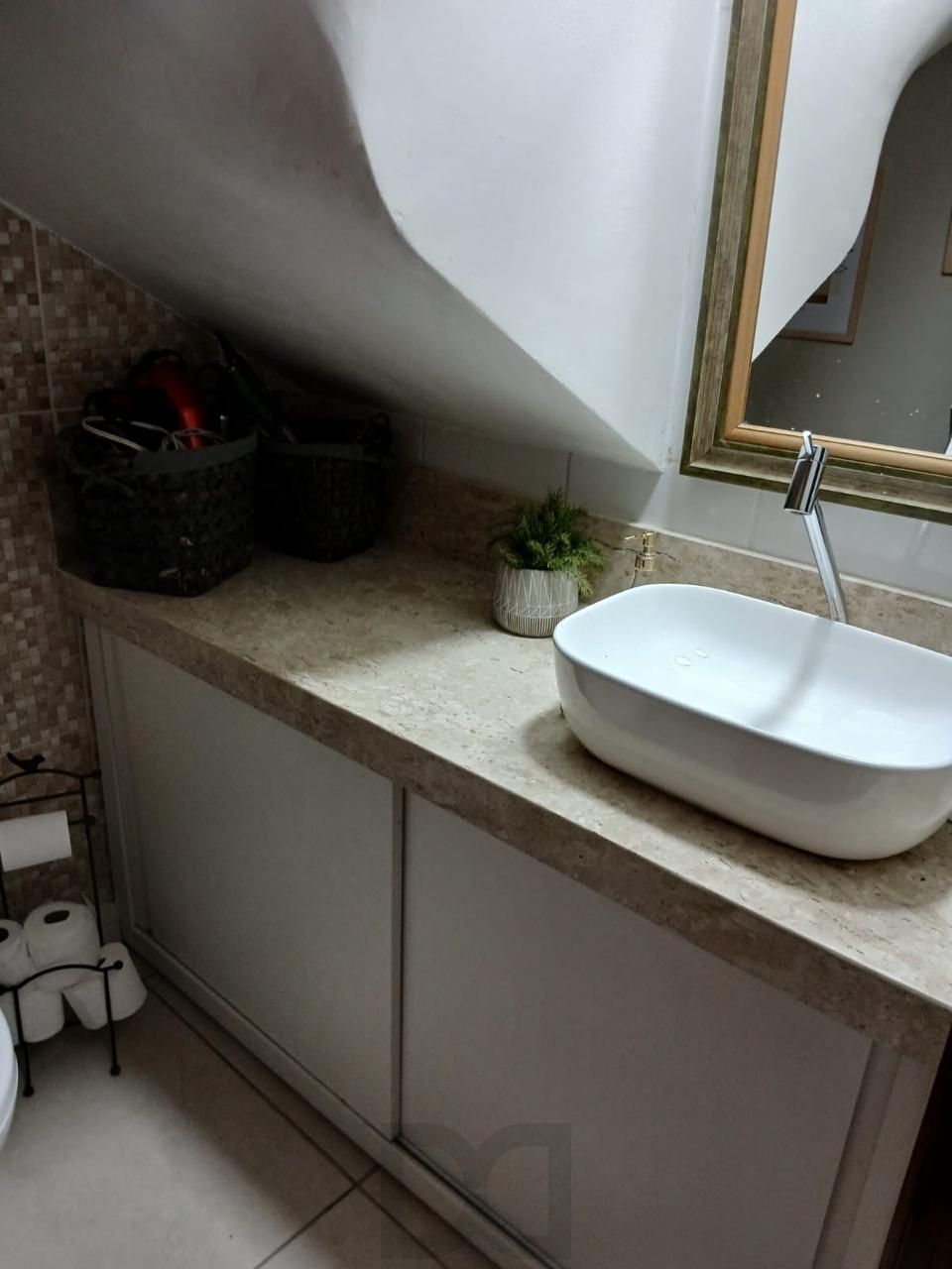 SOBRADO 3 DORMITÓRIOS PARA MORAR NA VILA NOVA COM PATIO ACEITA FINANCIAMENTO — foto 16