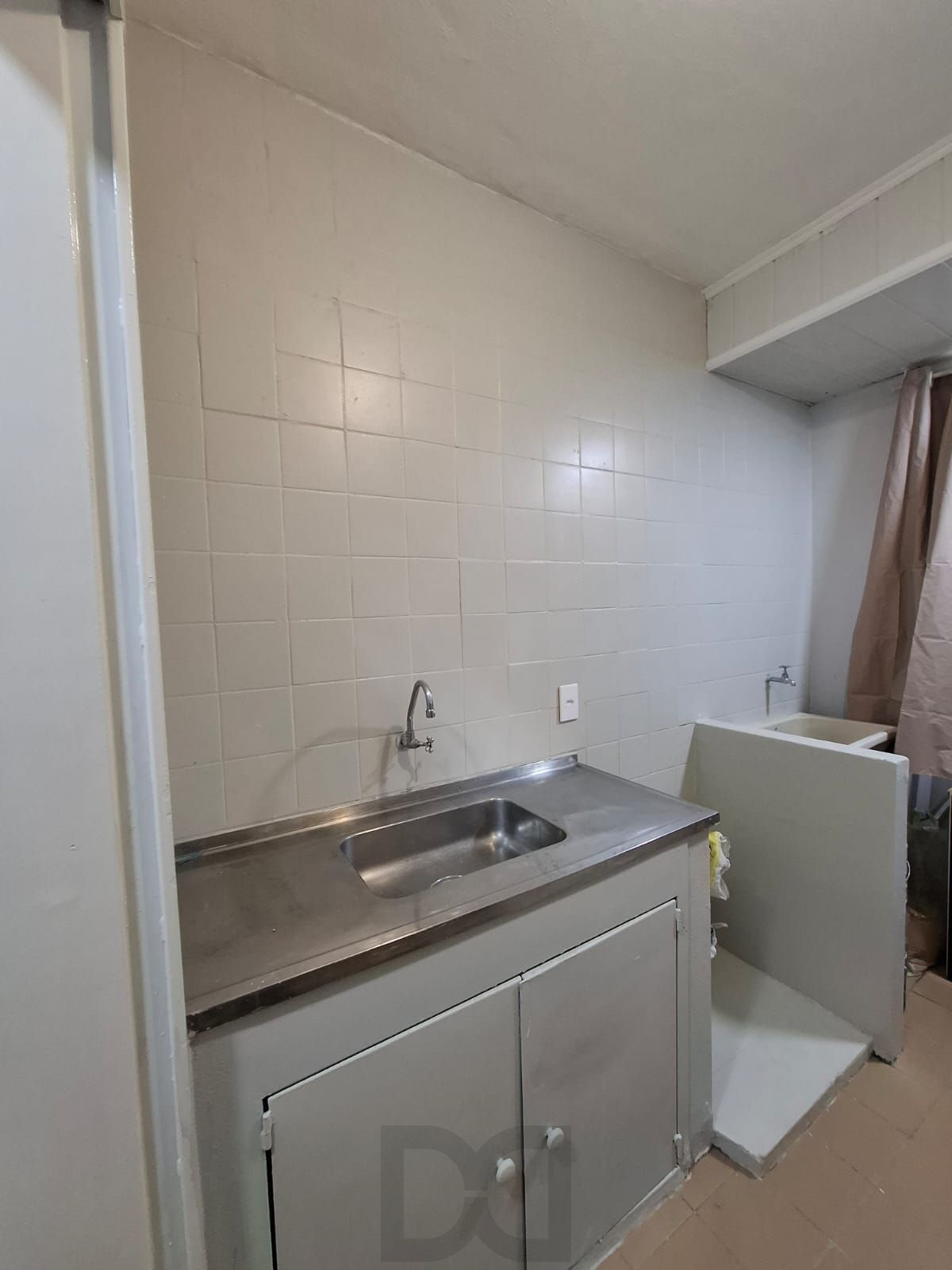 APARTAMENTO 1 DORM ALTO PETROPOLIS PROTASIO ALVES — foto 10