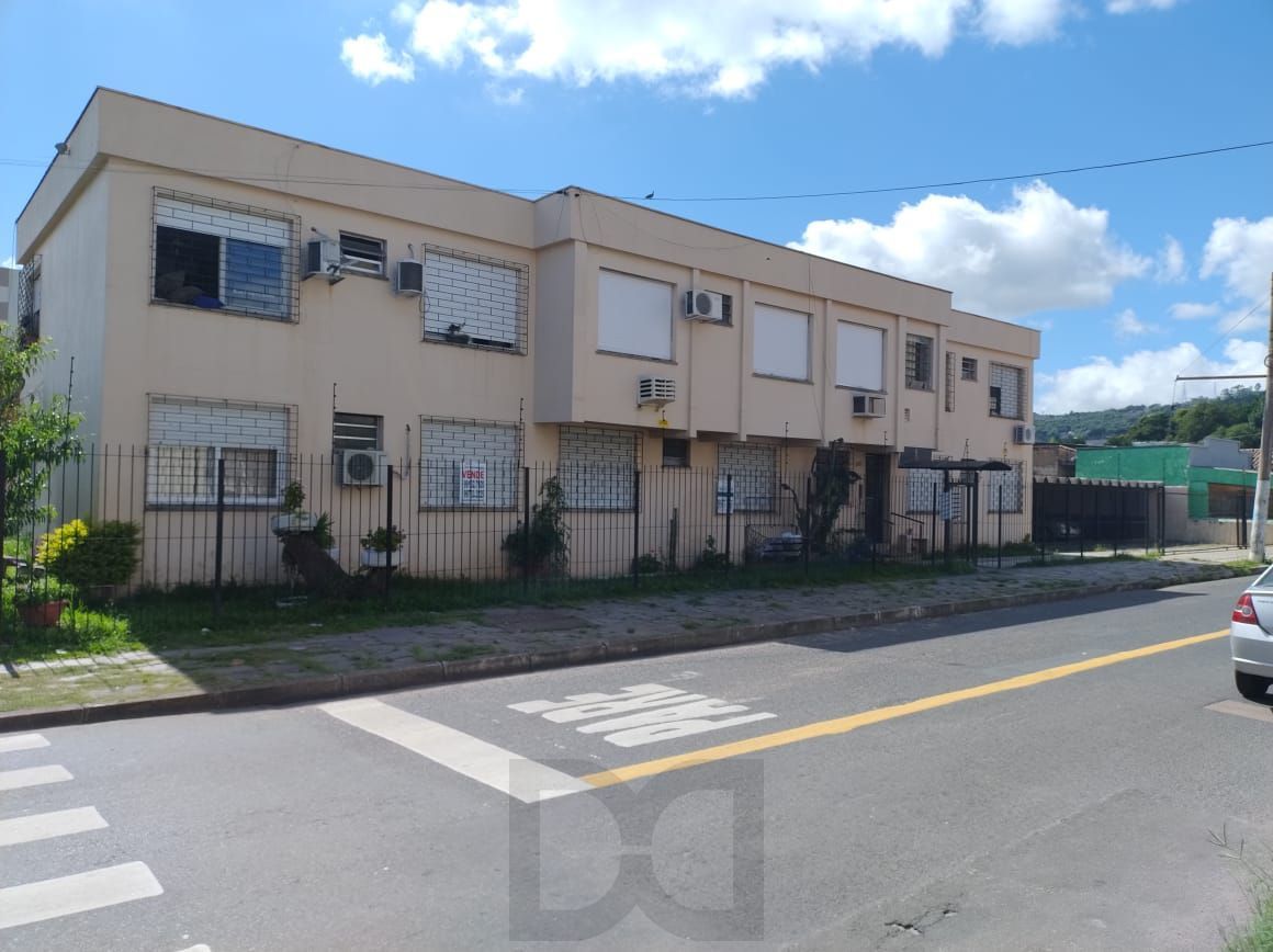 Apartamento Térreo 2 Dormitórios com Garagem – Bairro São José — foto 1