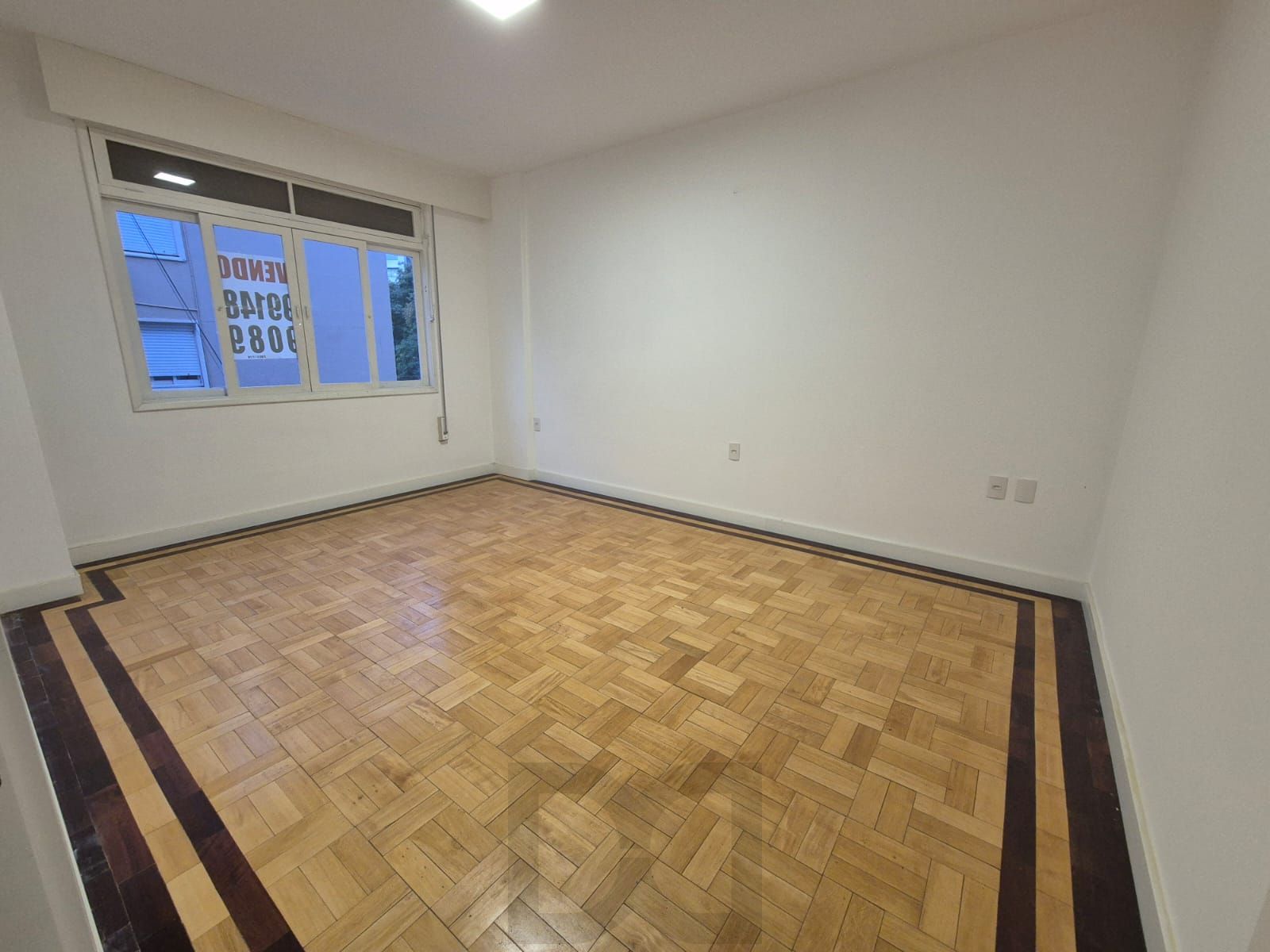 Apartamento 3 Dormitórios com Suíte no Santana em Frente ao HCPA — foto 5
